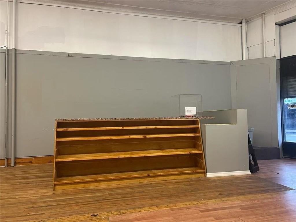 3978 Amboy Rd - Photo 2 of 5