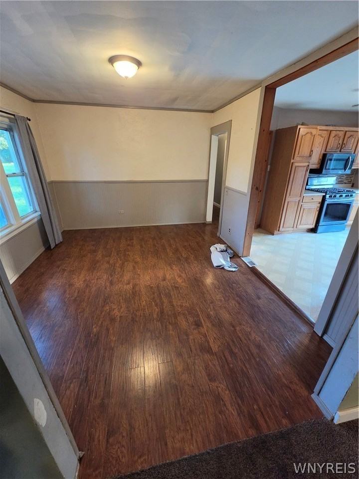43 Nason Pkwy - Photo 5 of 15