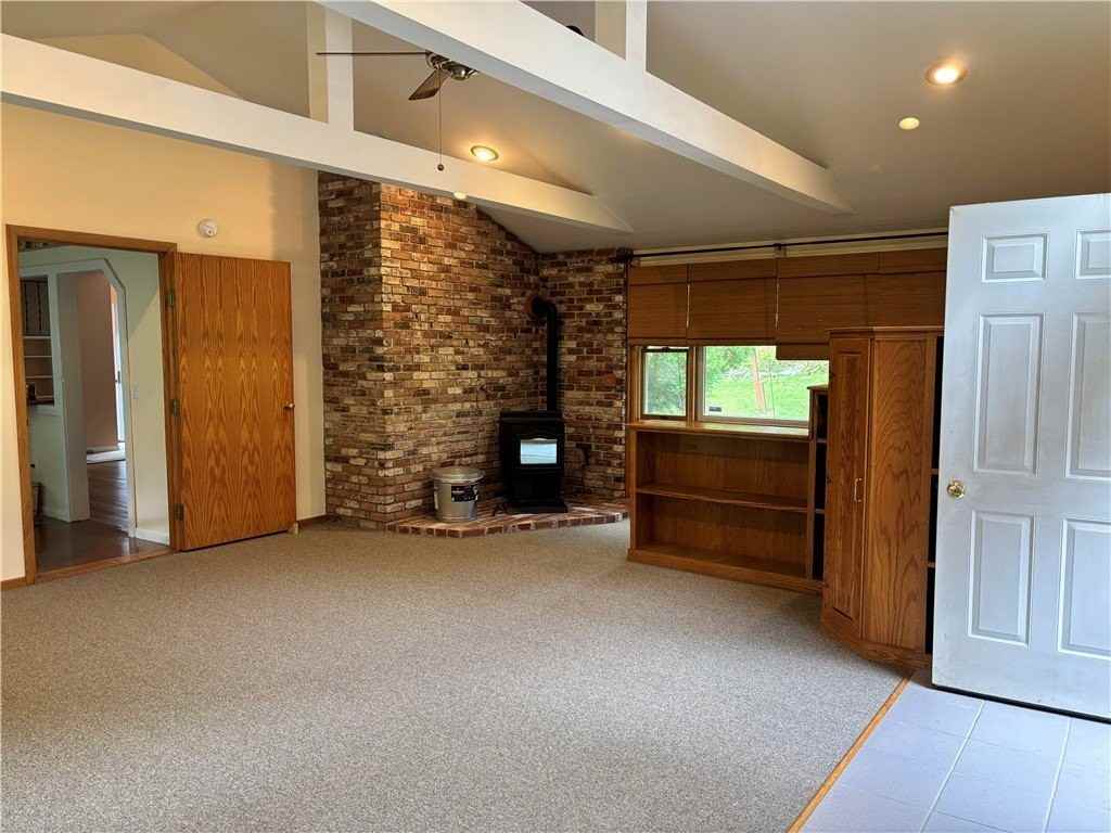 446 Moss Hill Rd - Photo 3 of 8