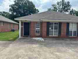 featured image of 308B Mildred St