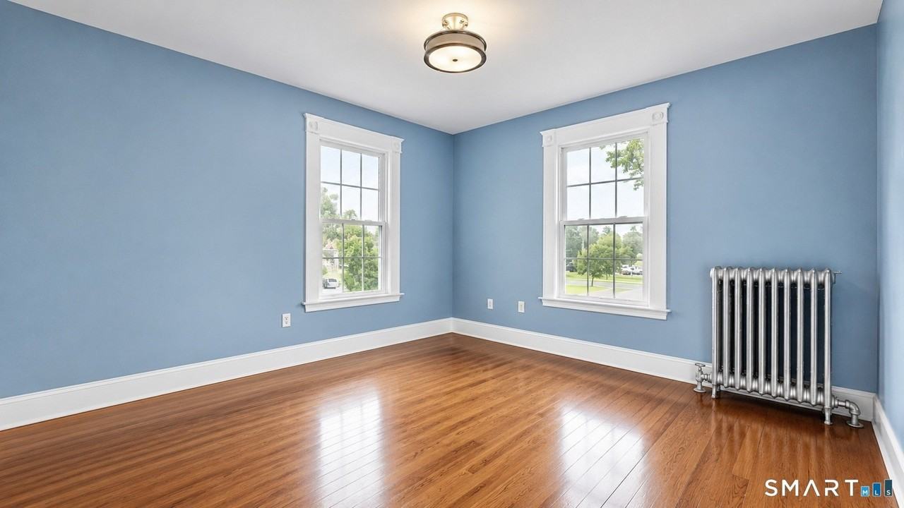 21 Parmalee Ave #2 - Photo 7 of 19