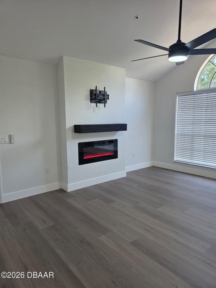 660 Youngstown Pkwy #288 - Photo 5 of 26