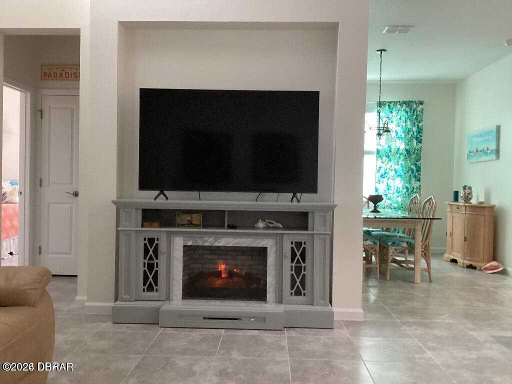 362 Parrot Ln - Photo 5 of 32
