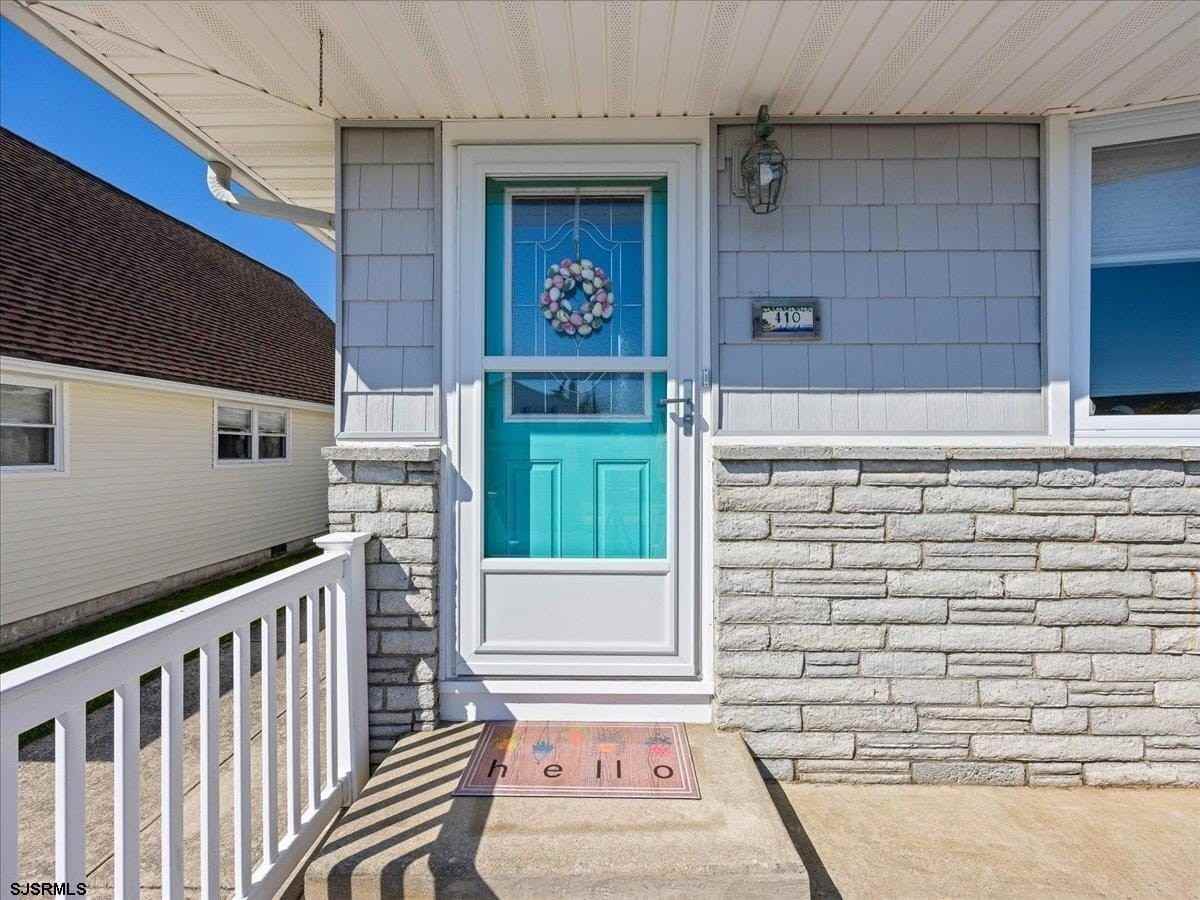 410 N Huntington Ave - Photo 4 of 37