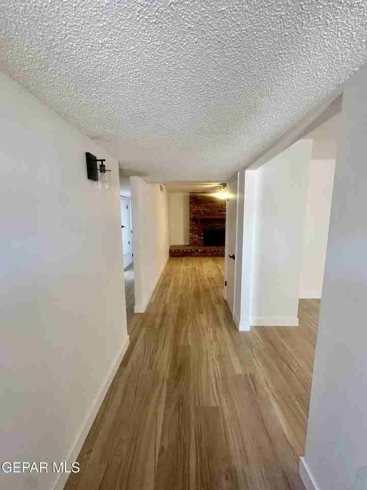 4128 Perth Dr - Photo 4 of 21
