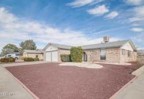 featured image of 1718 Russ Randall St