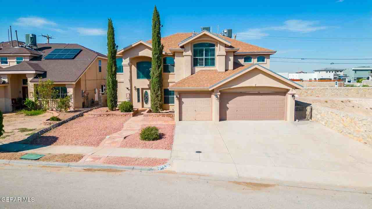695 Paseo Del Mar Dr - Photo 3 of 50