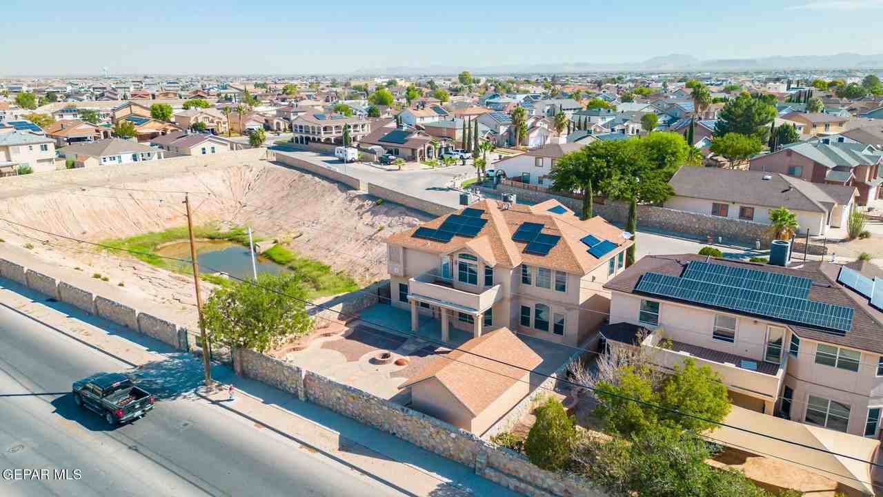 695 Paseo Del Mar Dr - Photo 7 of 50