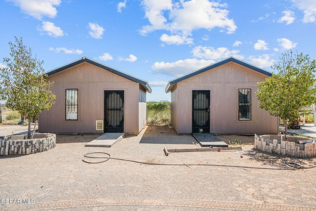 13573 Emma Ln #A - Photo 6 of 24
