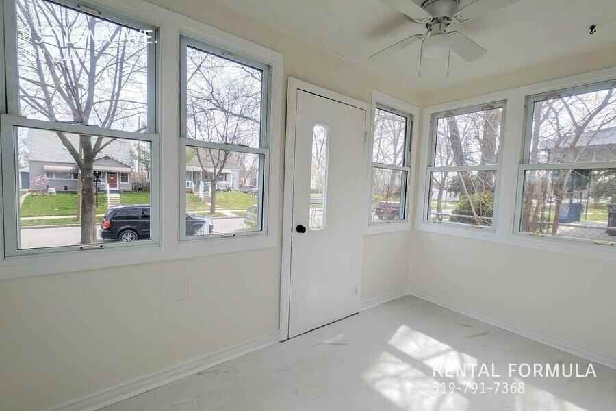 935 Lena Ave - Photo 3 of 10