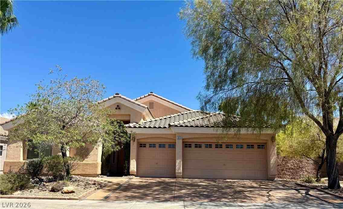 1072 Daylight Blaze Way #0 - Photo 3 of 47
