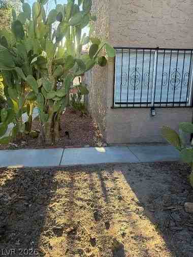 4607 Monterey Cir #3 - Photo 5 of 34