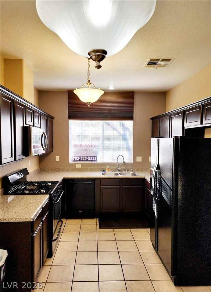 1862 Windward Ct - Photo 5 of 21