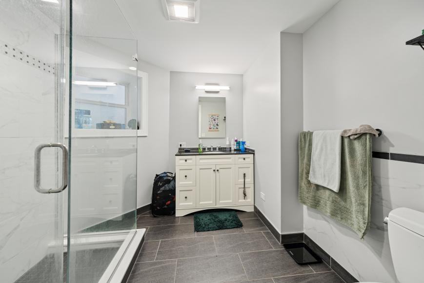 2027 N Humboldt Blvd - Photo 7 of 10