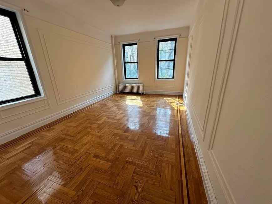 3165 Decatur Ave - Photo 2 of 4