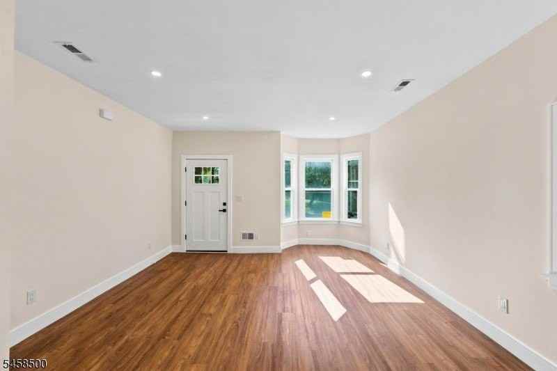 144 Main St #1 - Photo 3 of 13