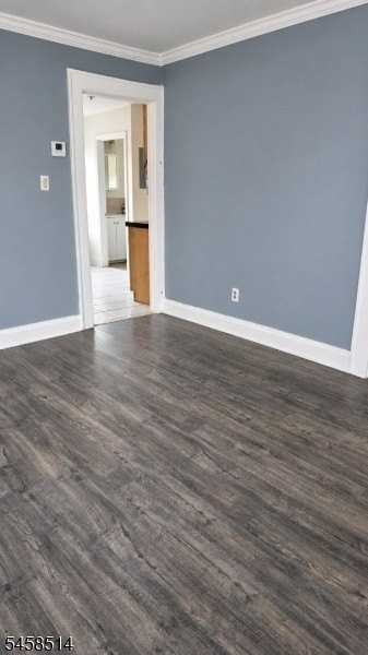222 Osborne Ter - Photo 6 of 15