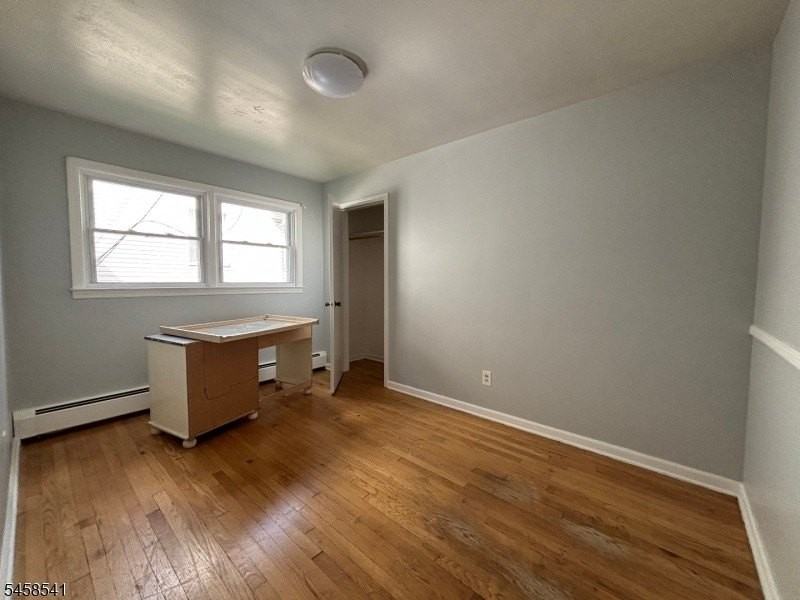319 E 1st Ave #1 - Photo 3 of 8