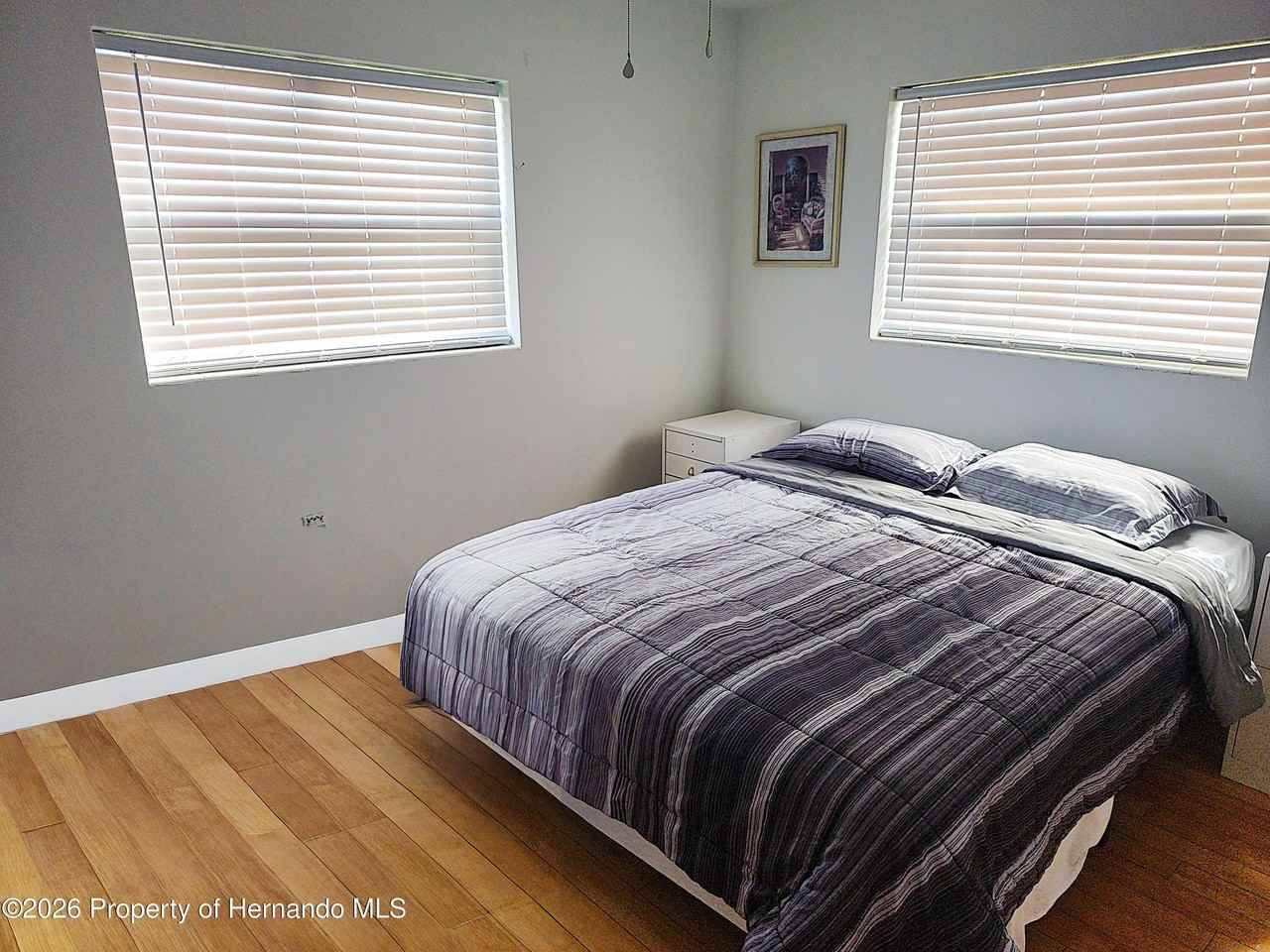 73 S Lincoln Ave - Photo 6 of 10