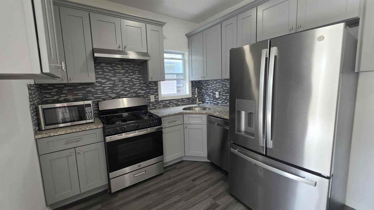 176 Bartholdi Ave #2 - Photo 4 of 23