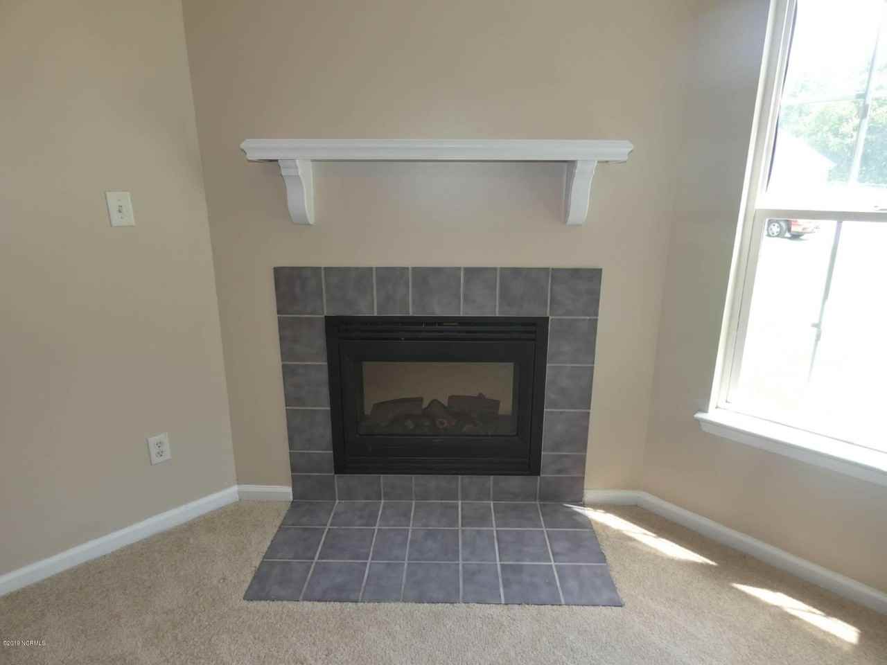 895 W Pueblo Dr - Photo 3 of 12