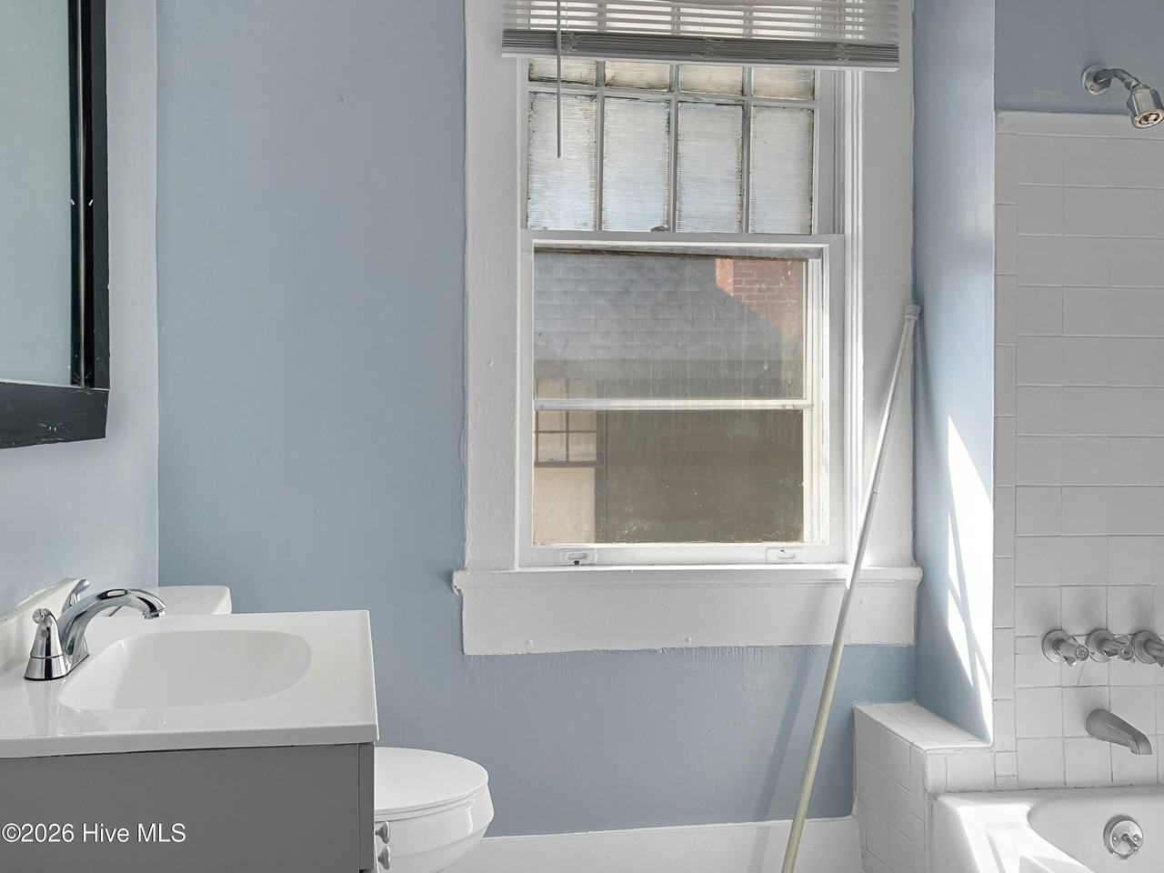 327 Ellis St #B - Photo 5 of 7