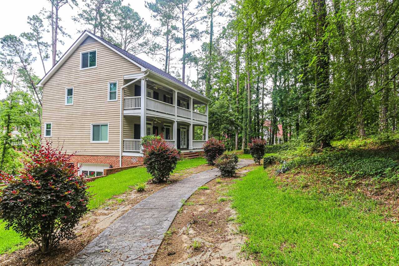 4265 Deerwood Ln - Photo 2 of 50