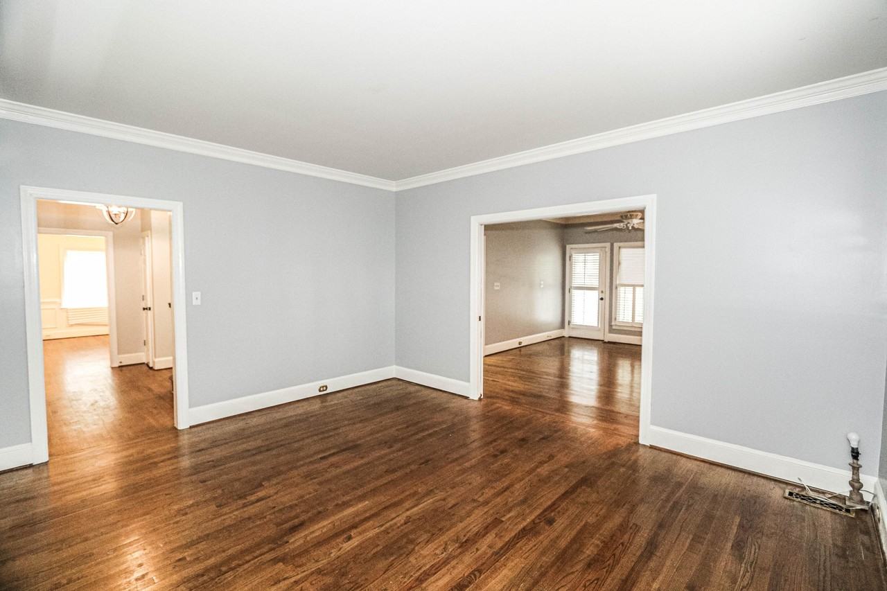 4265 Deerwood Ln - Photo 7 of 50
