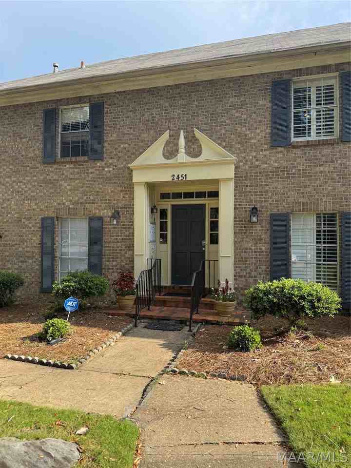 2451 Price St #A - Photo 2 of 20