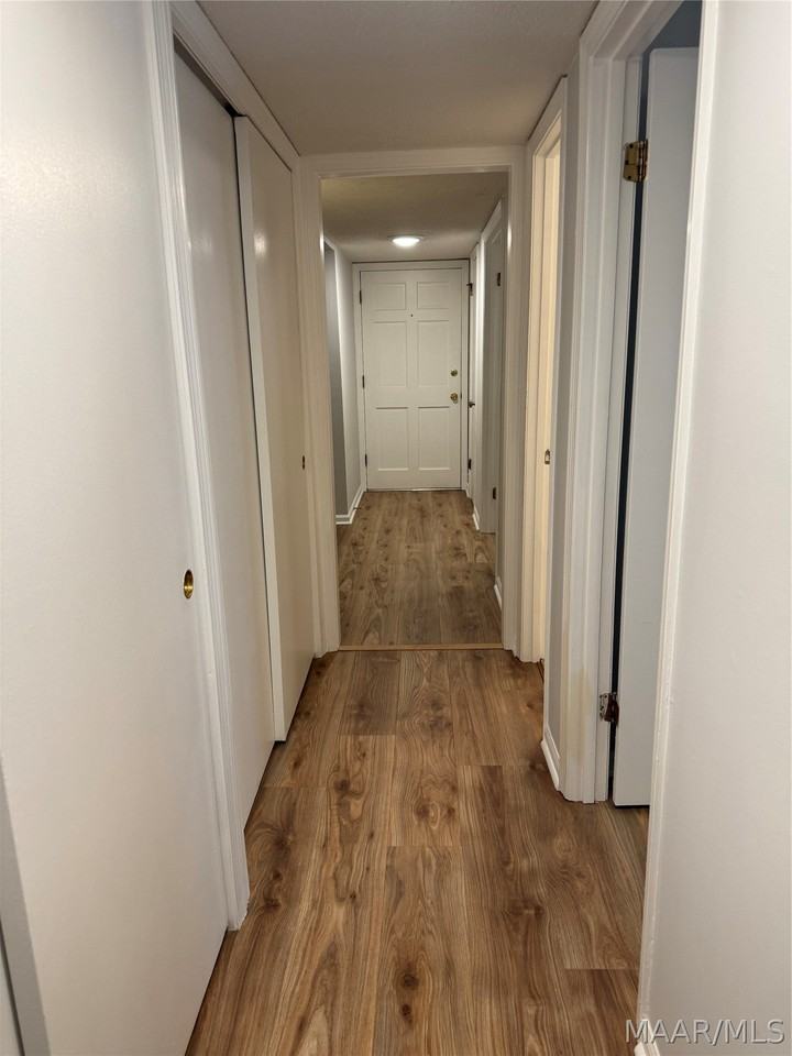 2451 Price St #A - Photo 4 of 20