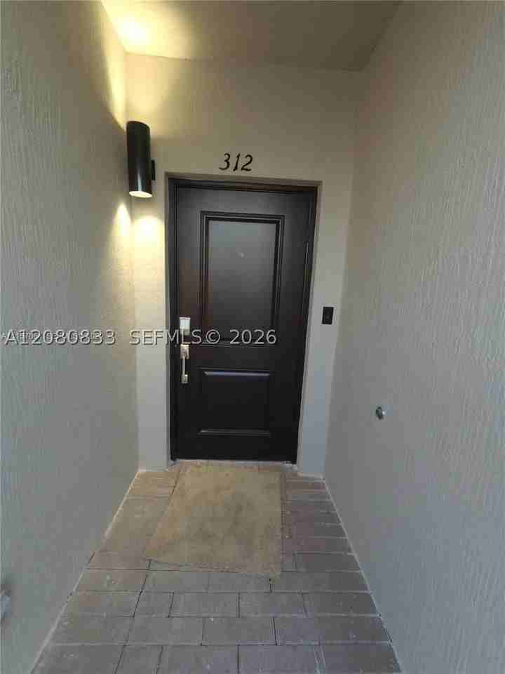 312 Ne 208th Ter #312 - Photo 2 of 13