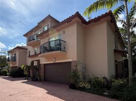 2370 Sw 18th Ave - Photo 1 of 1