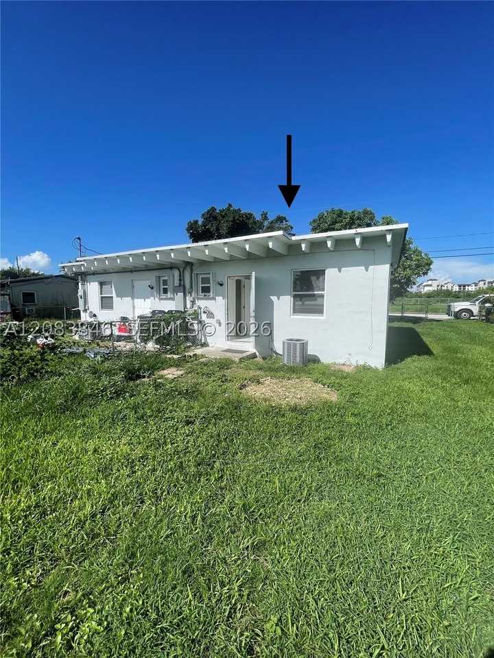 26741 Sw 139th Ave #A - Photo 3 of 14