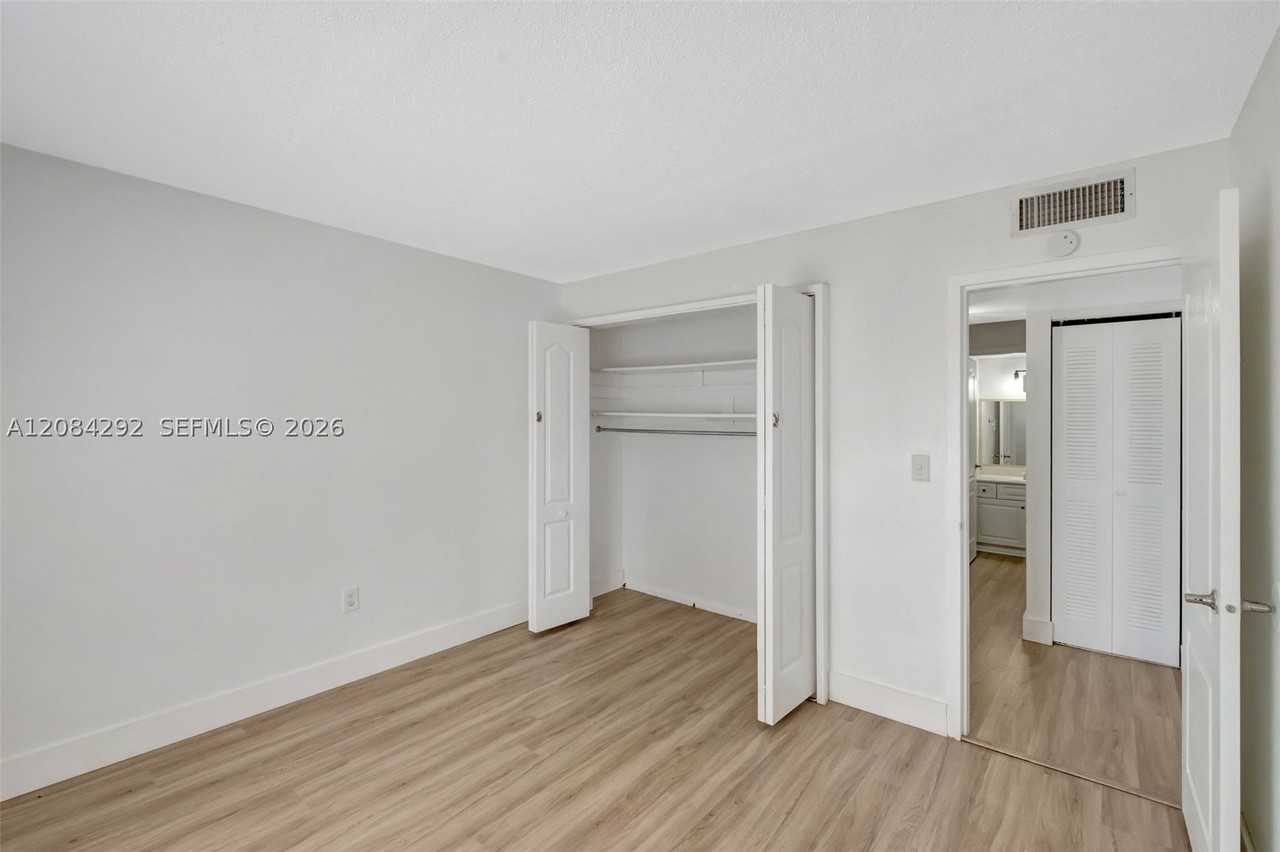 4804 Nw 79th Ave #102 - Photo 6 of 16