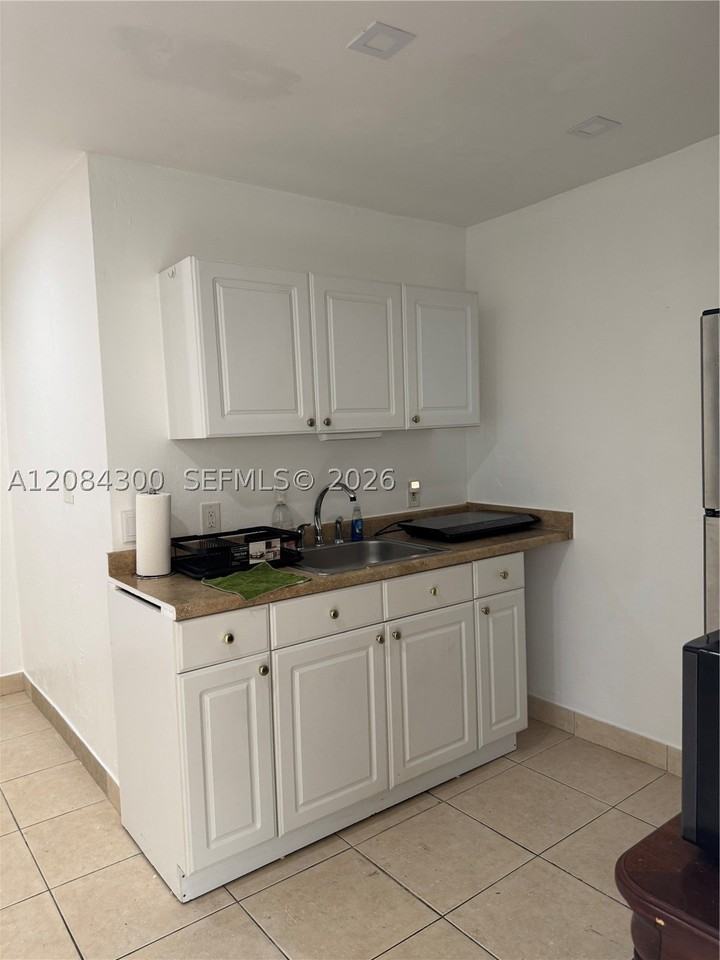 6510 Grant Ct #2 - Photo 7 of 8