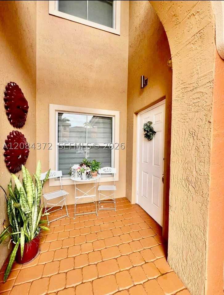 2772 Sw 121st Ave #602 - Photo 3 of 27
