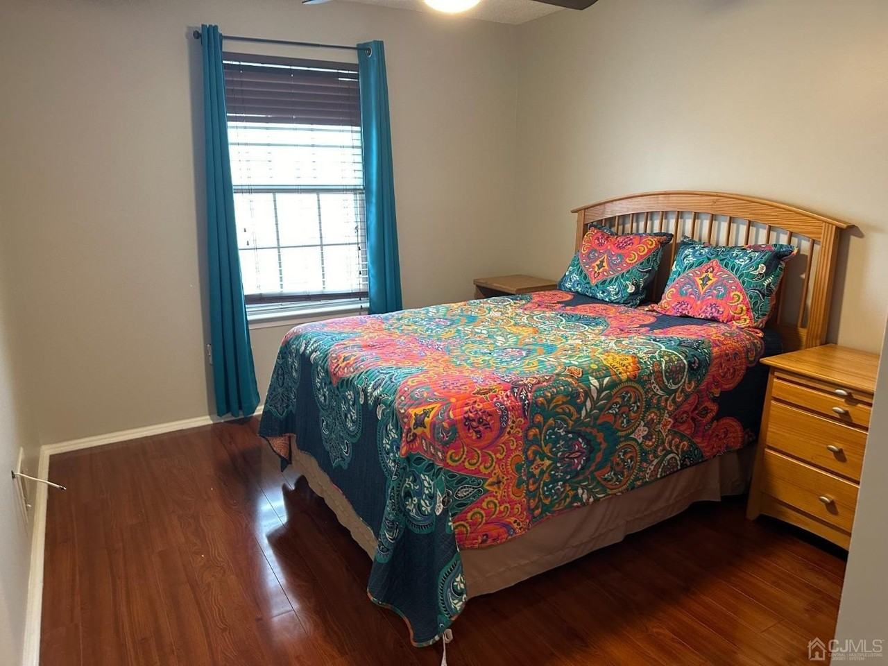 498 Witney Ct - Photo 2 of 13