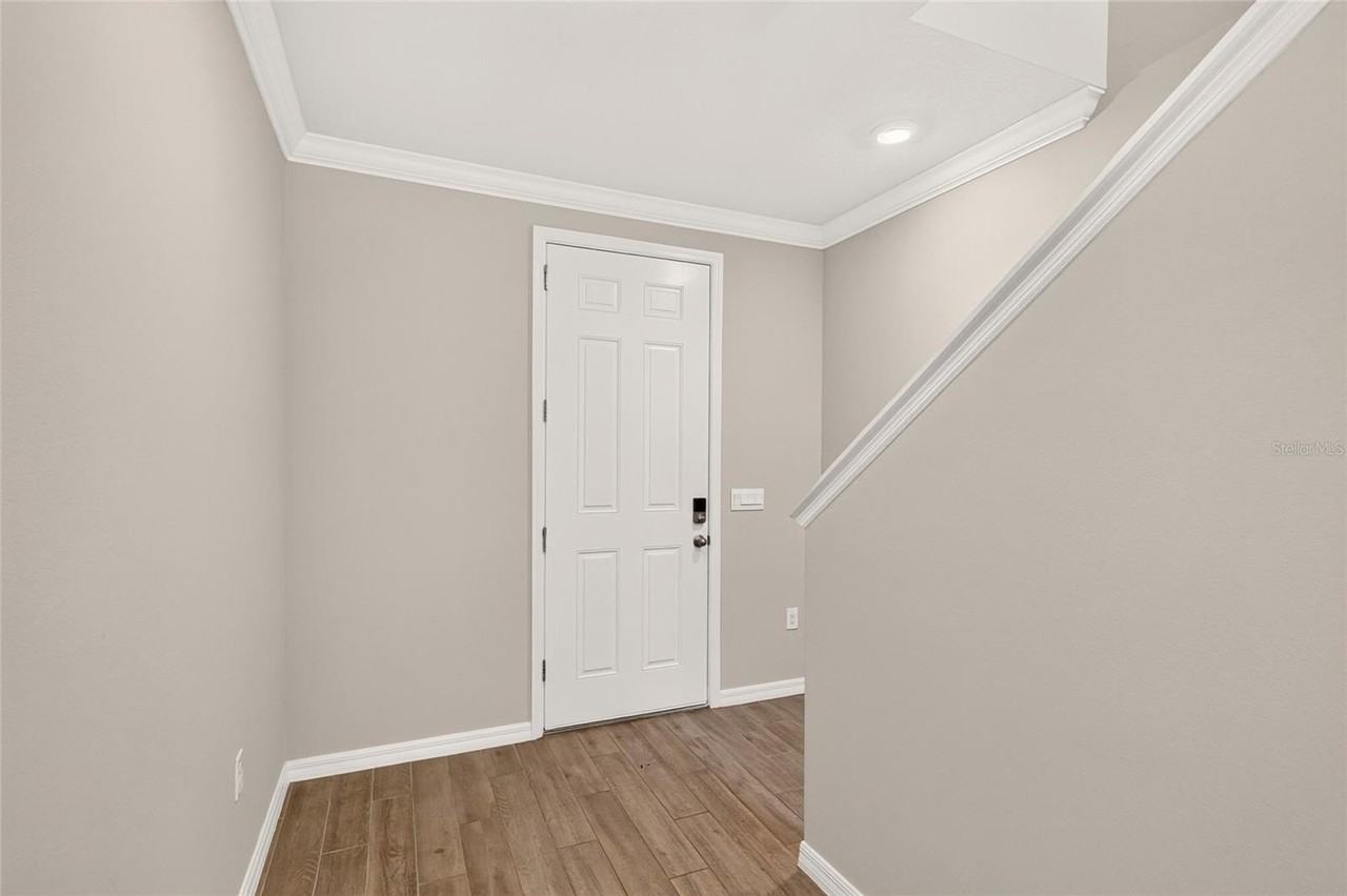 13633 Nw 14th Pl - Photo 7 of 50