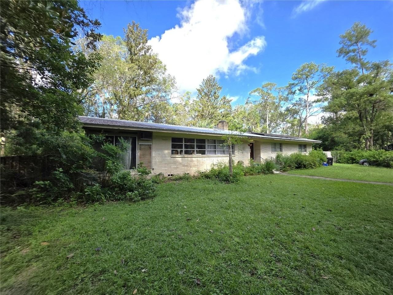1506 Nw 36th Way - Photo 2 of 22