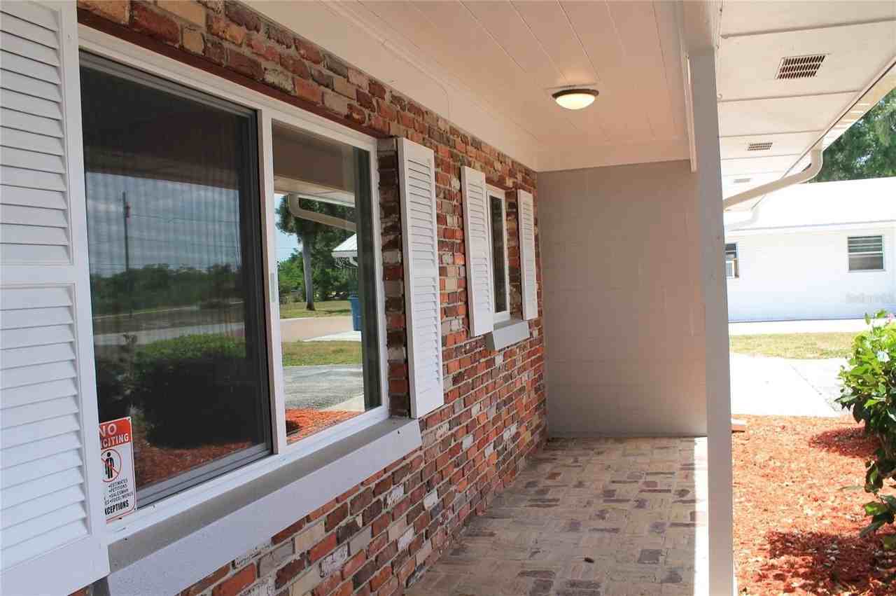 2700 Crump Rd - Photo 2 of 14
