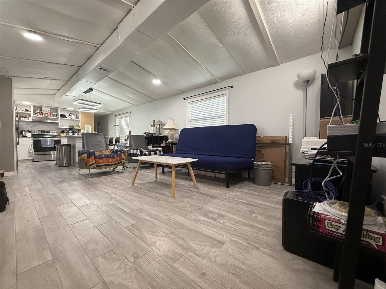 2703 Aein Rd - Photo 2 of 29