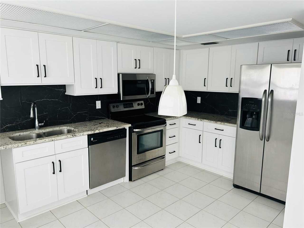 60 Kay Ct - Photo 6 of 14
