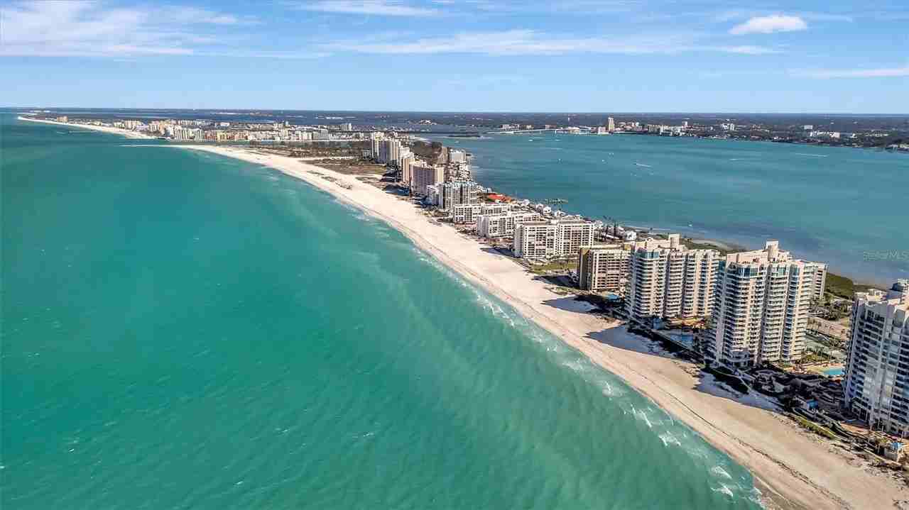 1460 Gulf Blvd #702 - Photo 2 of 31