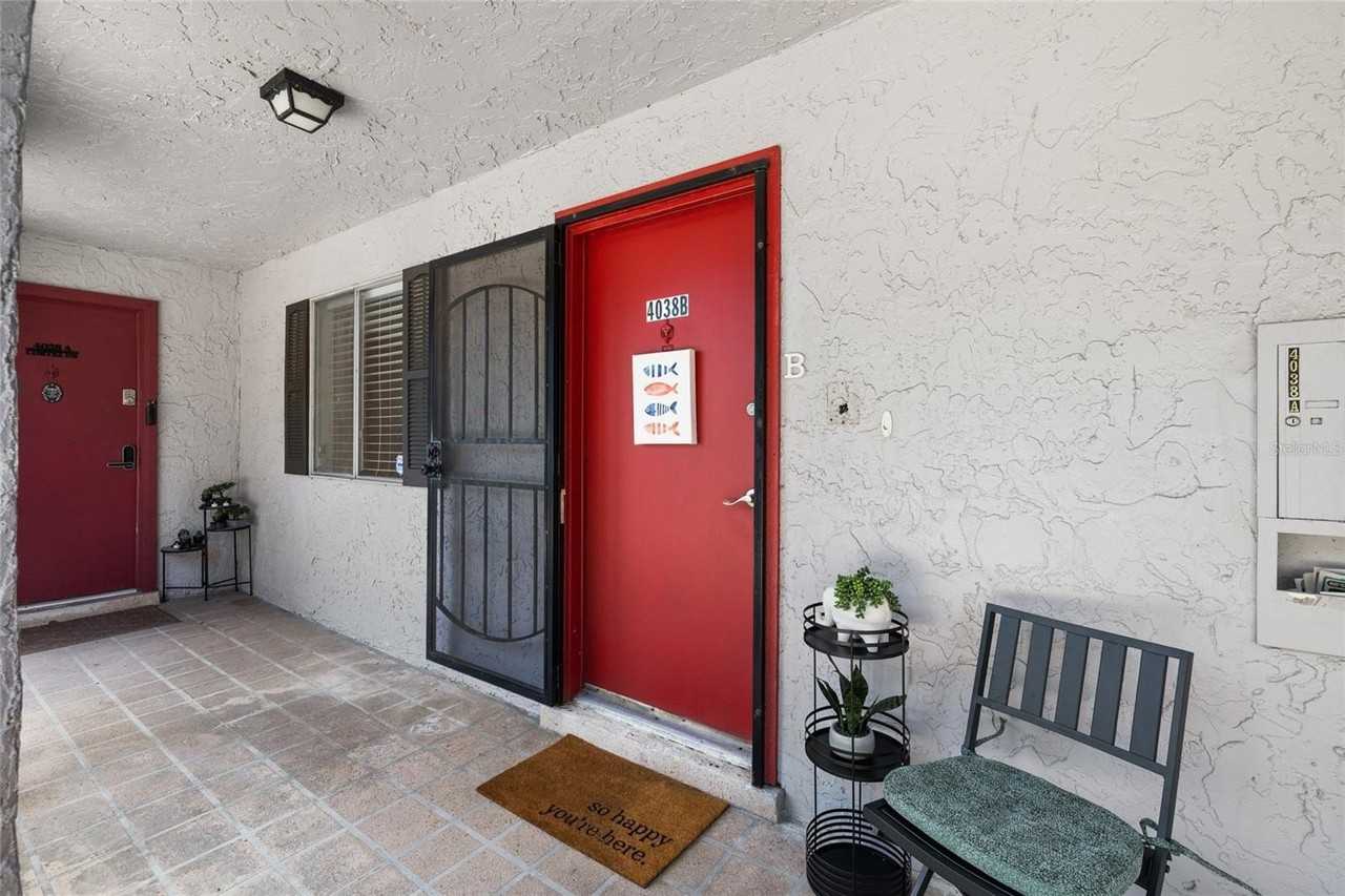 4038 Cortez Dr #B - Photo 3 of 50