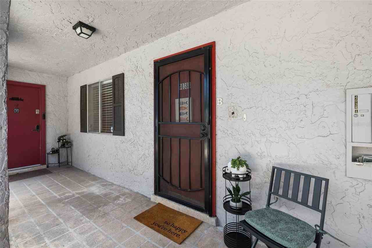 4038 Cortez Dr #B - Photo 4 of 50