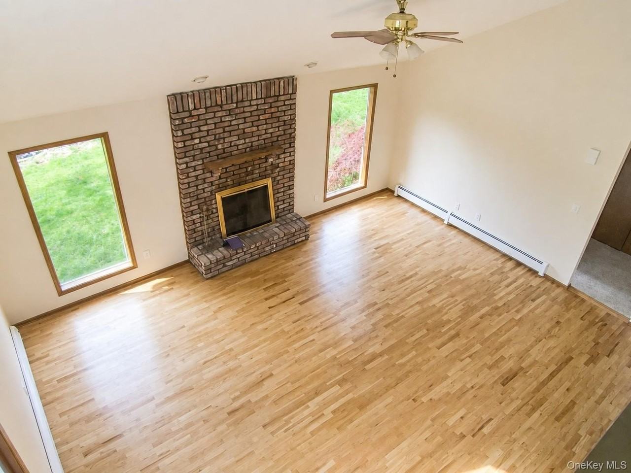 8 Friend Ct - Photo 3 of 28