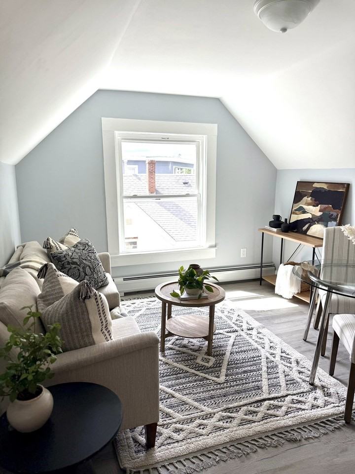 60 Calmar St #3 - Photo 2 of 13