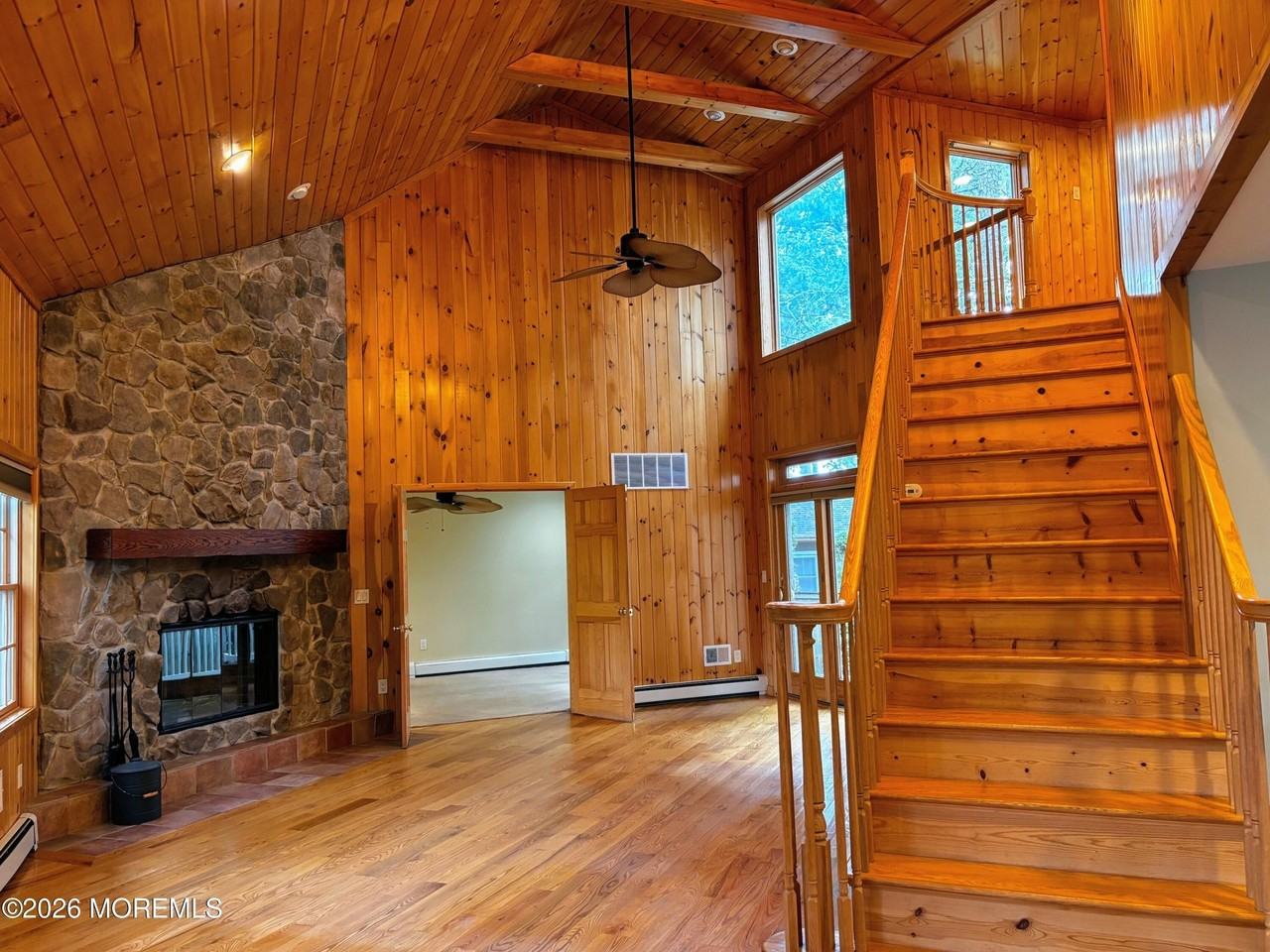 327 Deerfoot Ln - Photo 2 of 27