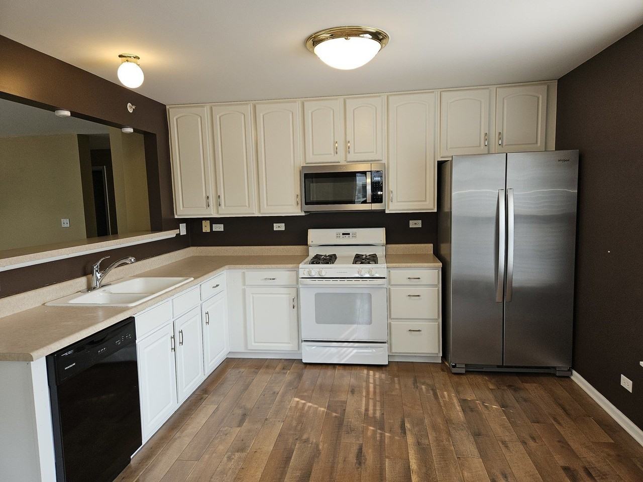 2243 Rockefeller Dr #2243 - Photo 7 of 32