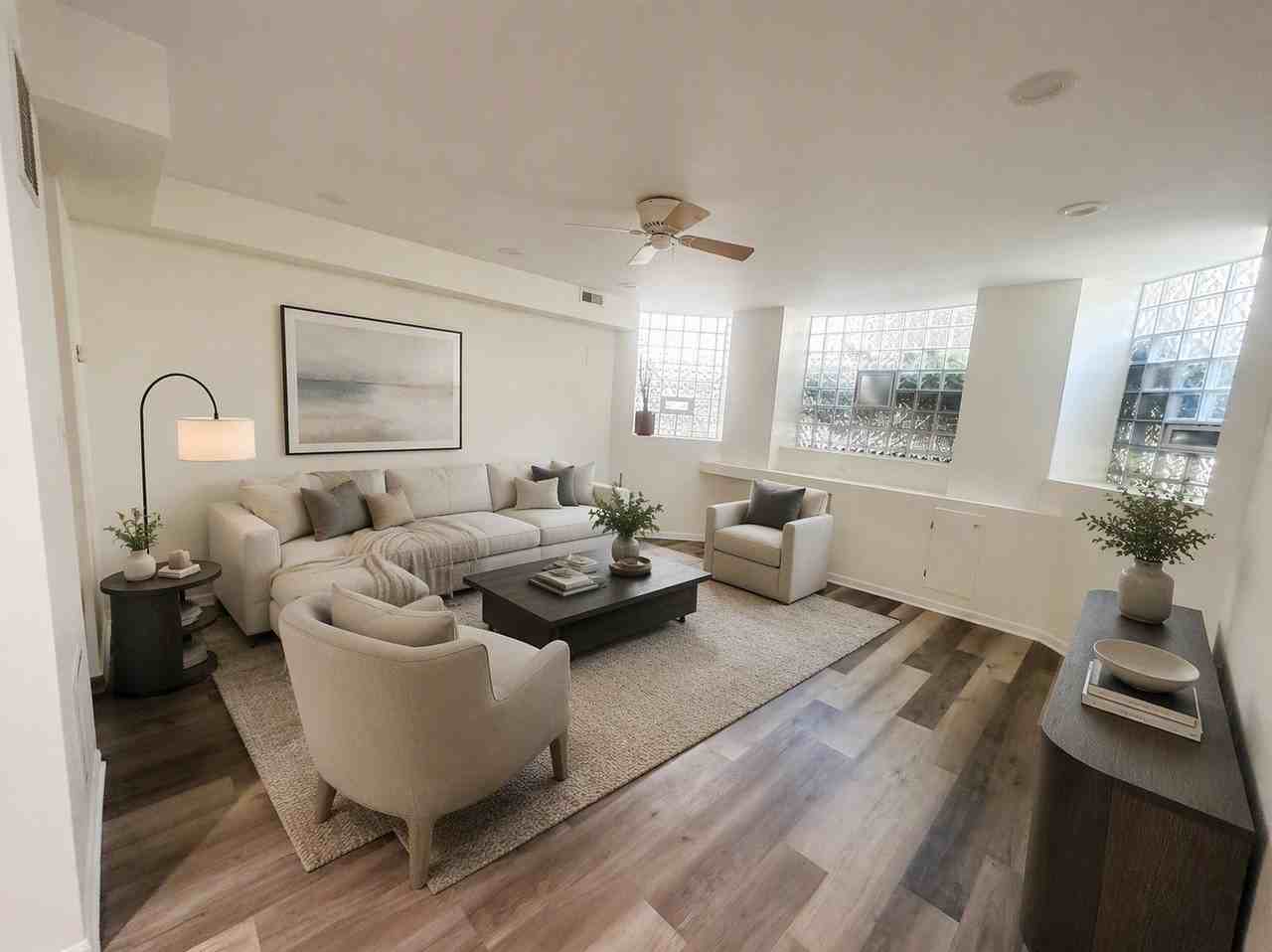 5138 S Kenwood Ave #LL - Photo 3 of 19